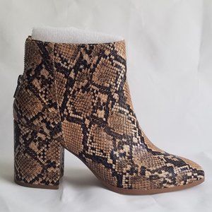 Steve Madden Boot